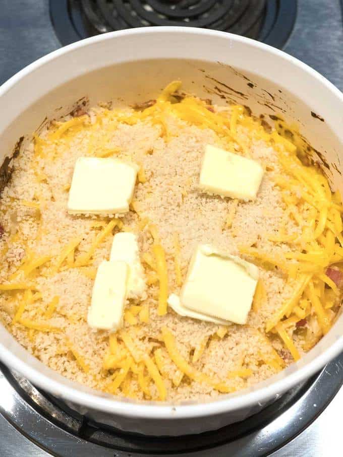 Easy Cheesy Ham and Hash Brown Casserole