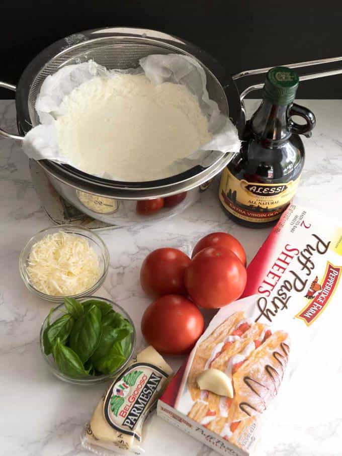 Ingredients for fresh tomato tart