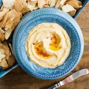 Classic Humus with Roasted Garlic