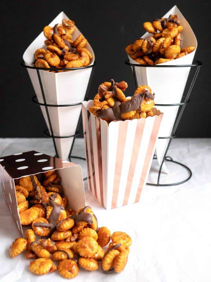 Chocolate Drizzled Caramel Oyster Crackers