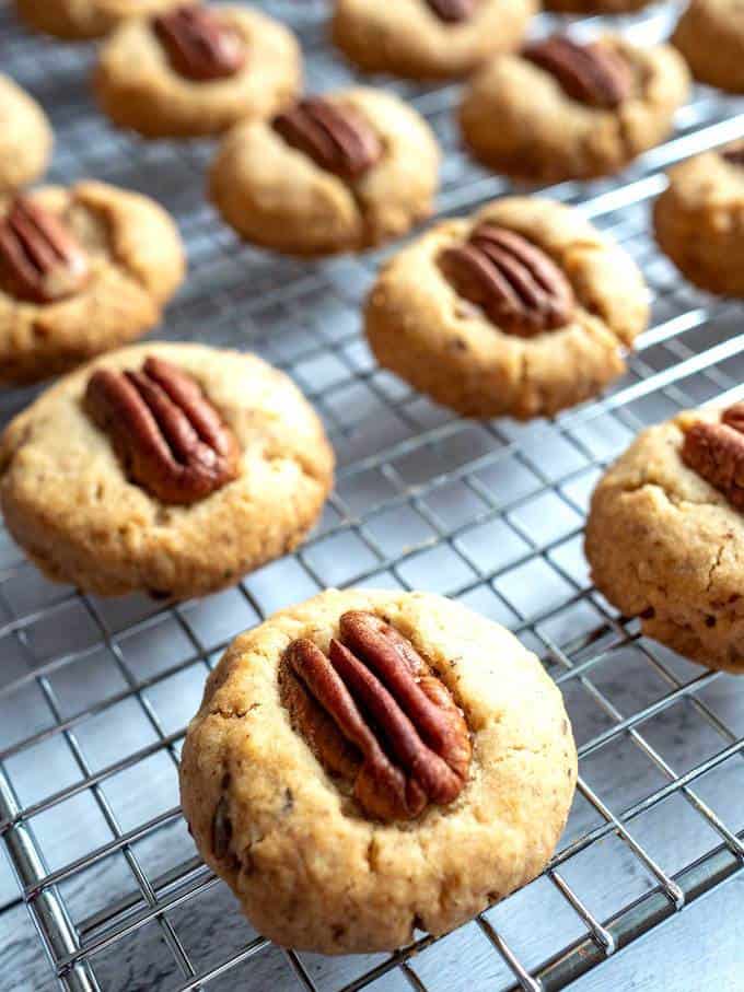 Pecan Sandies Cooling on Wire Rack