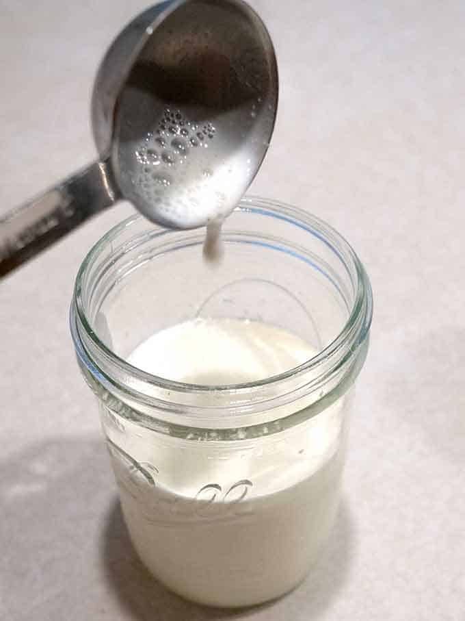 Adding buttermilk to cream for creme fraiche