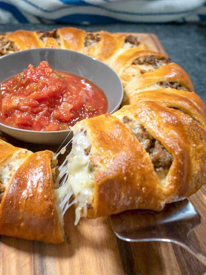 Easy Sausage and Cheese Crescent Ring - with Video - Pudge Factor