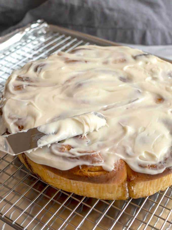 Frosting Cinnamon Rolls