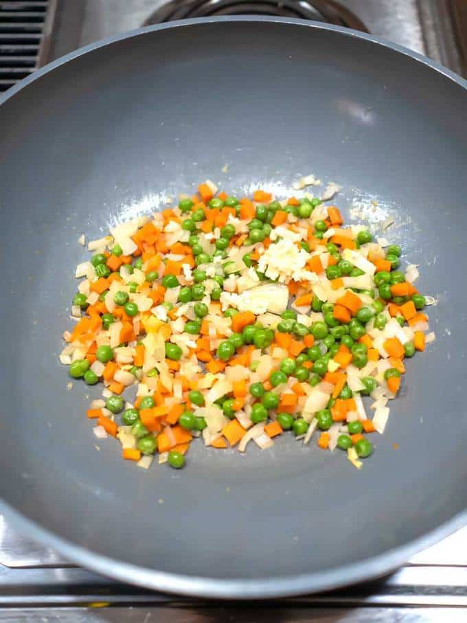 Garlic added to veggies