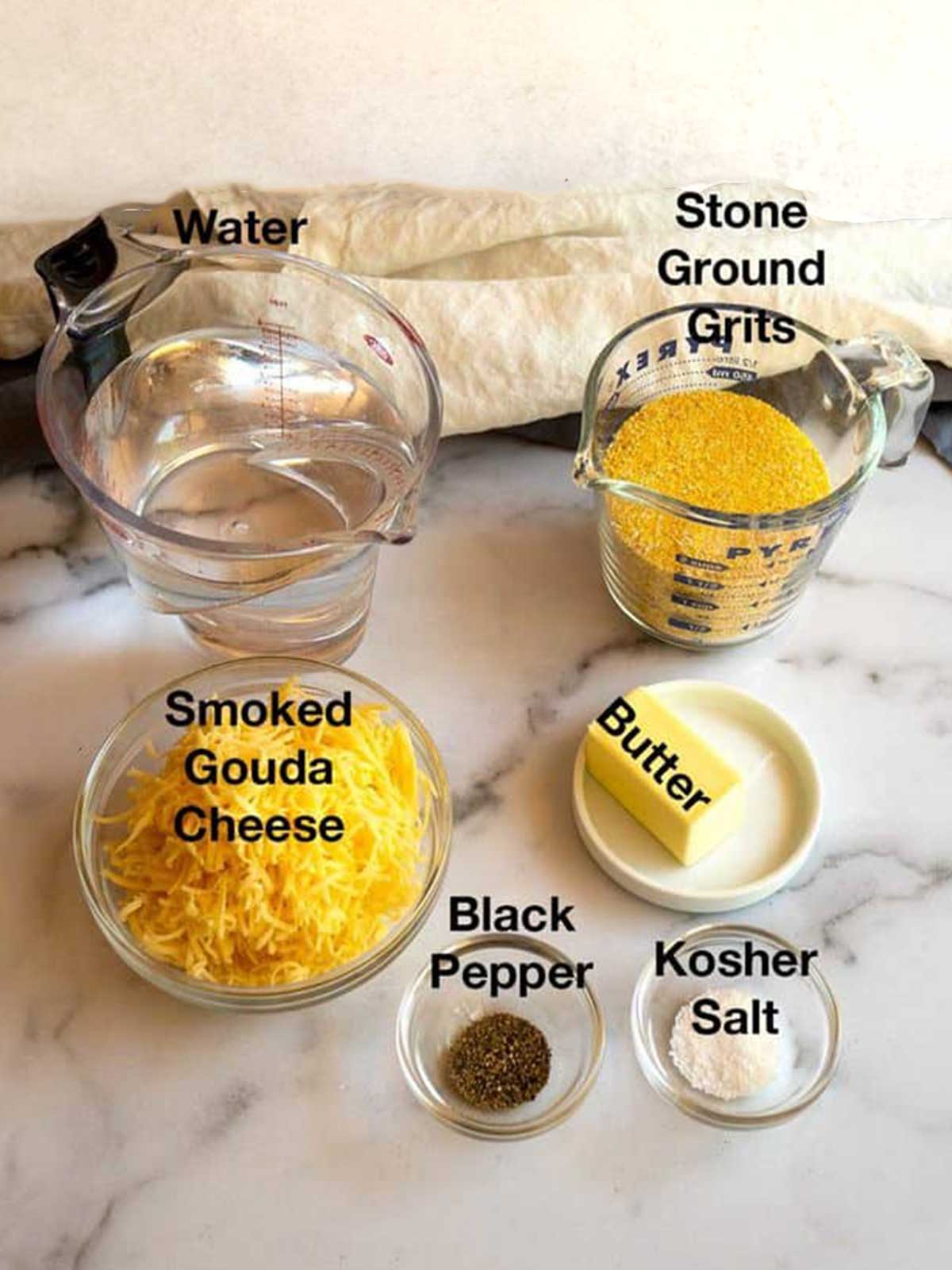 Ingredients for the grits.