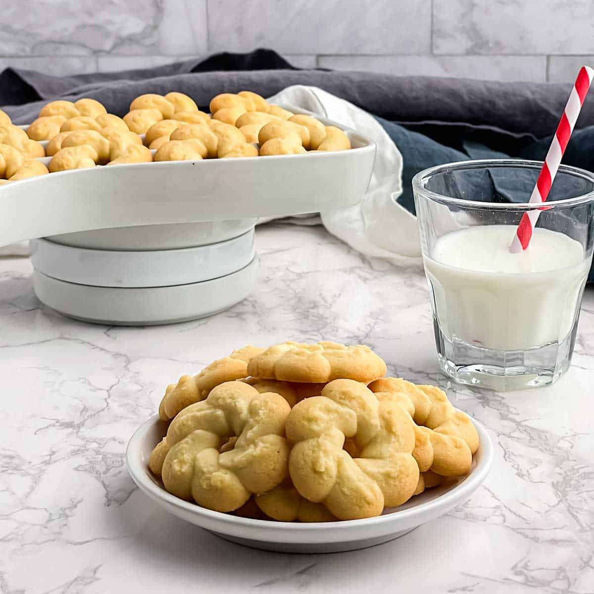 Should You Buy It? OXO Good Grips Cookie Press AND Butter Cookies Sausage 