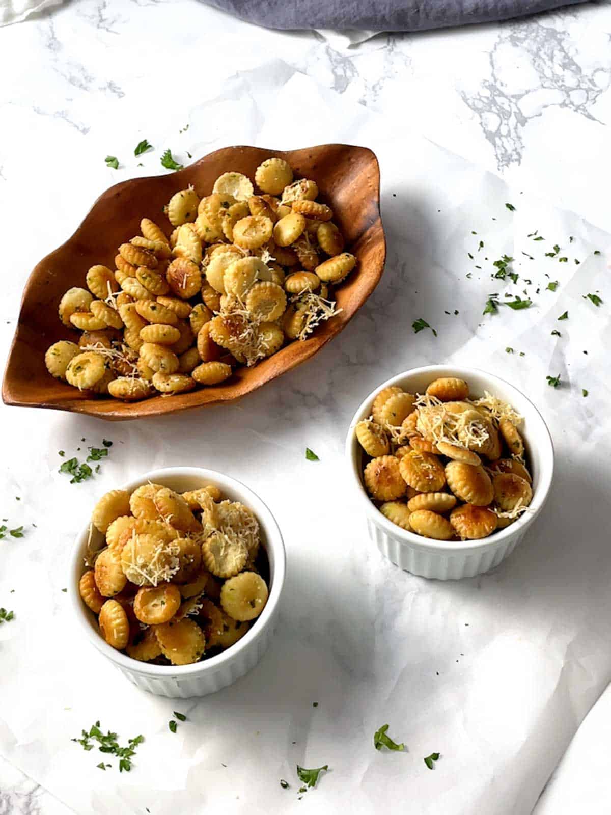Easy Parmesan Garlic Oyster Crackers Pudge Factor