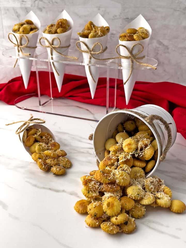 Easy Parmesan Garlic Oyster Crackers A Perfect Snack Pudge Factor