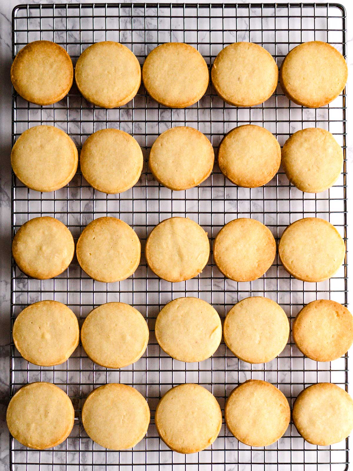 Cookies cooling on wire rack.