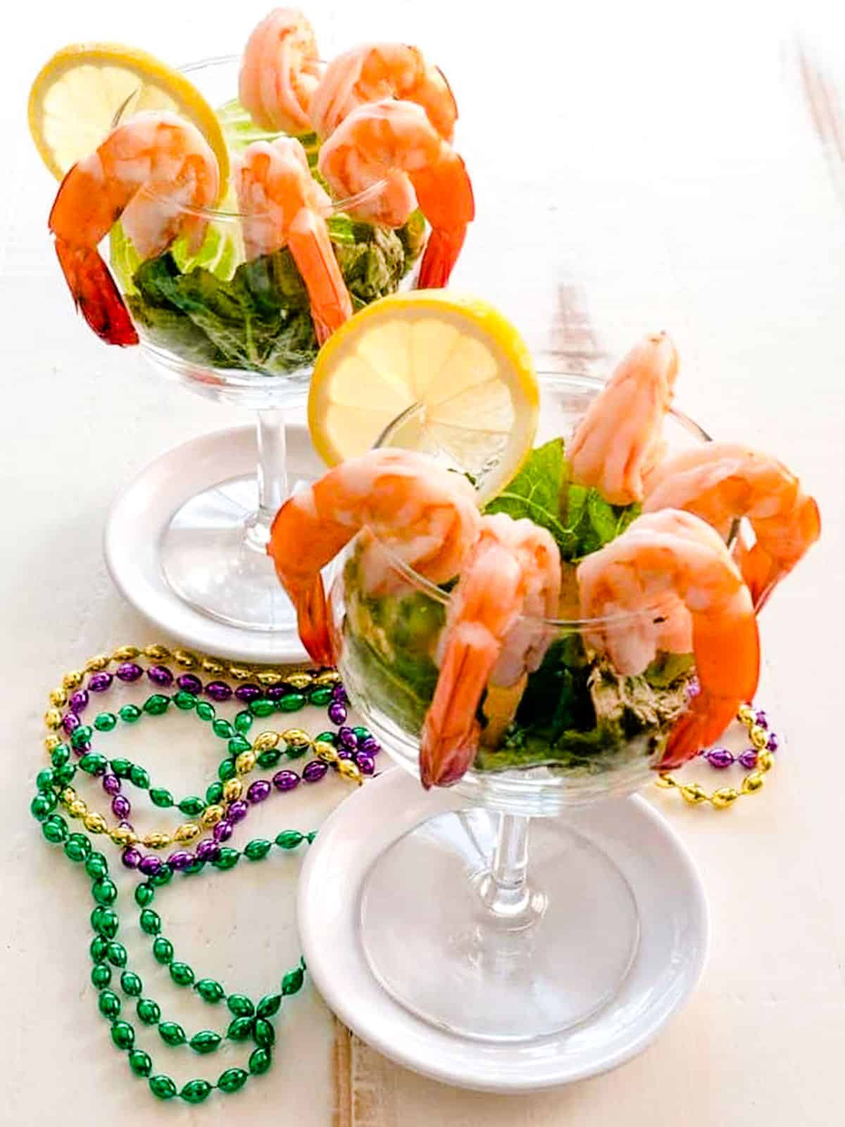 Steamed Jumbo Shrimp with Cocktail Sauce and Remoulade (1 lb)