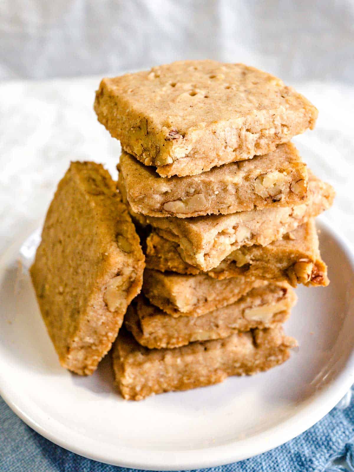 Oatmeal spice shortbread.