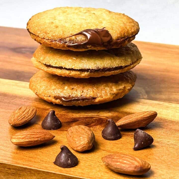 Almond and chocolate sandwich cookies.