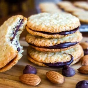 Almond and chocolate sandwich cookie.