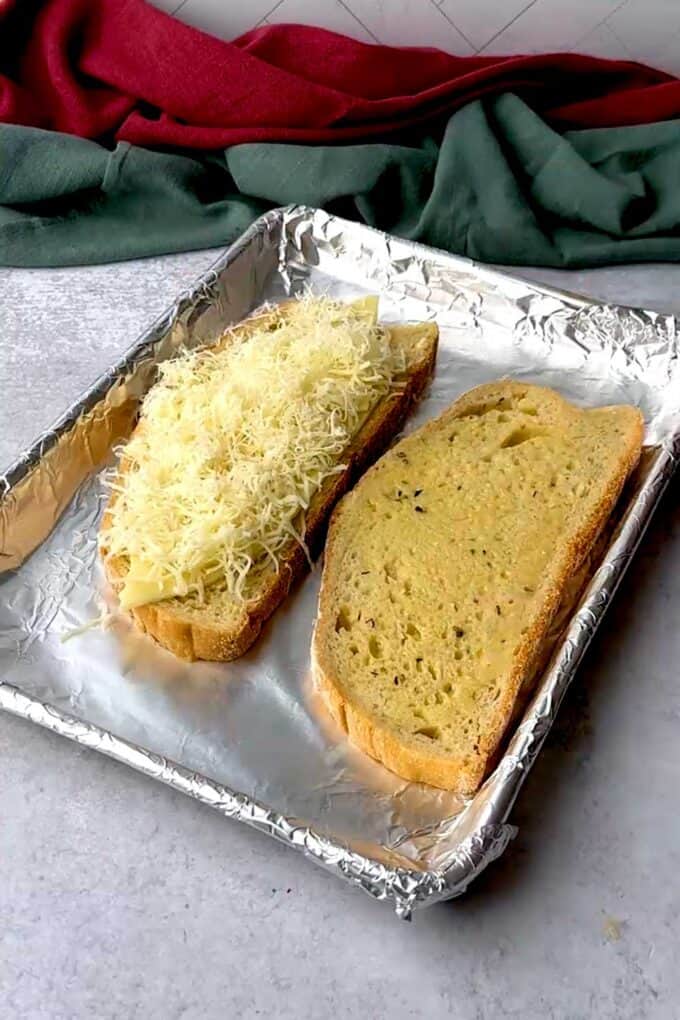 Garlic Bread Grilled Cheese Pudge Factor