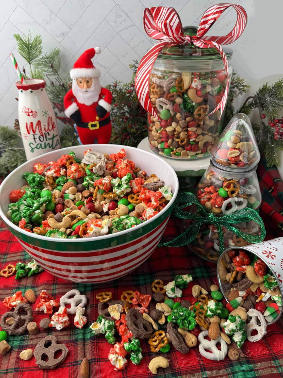 Christmas Snack Mix