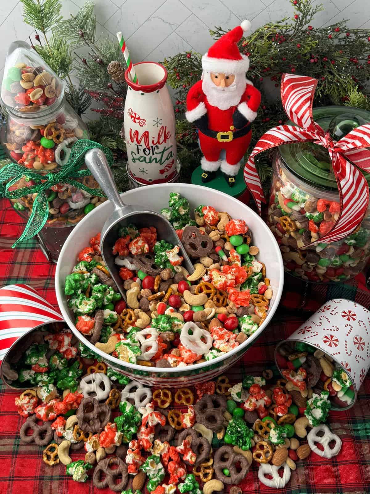 Christmas Snack Mix