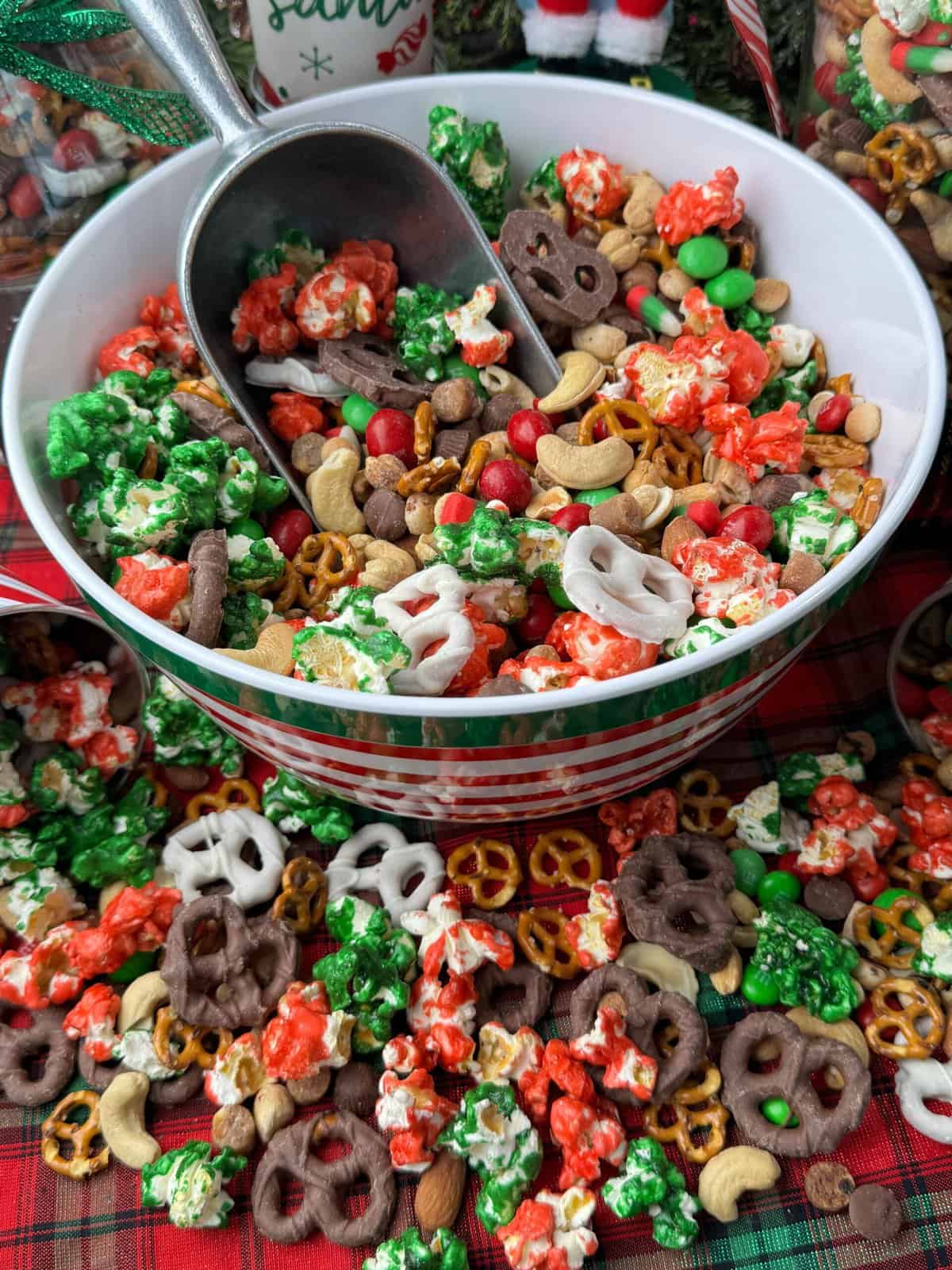 Christmas Snack Mix