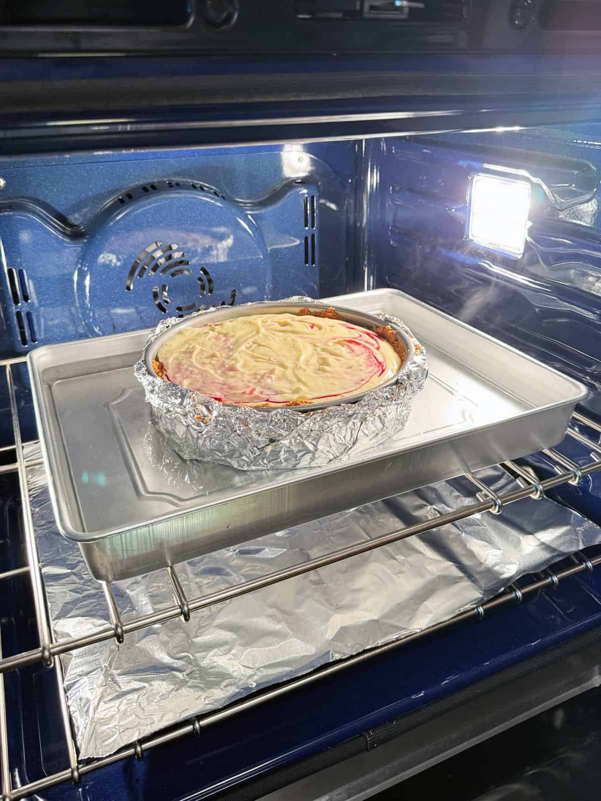 Cheesecake in oven