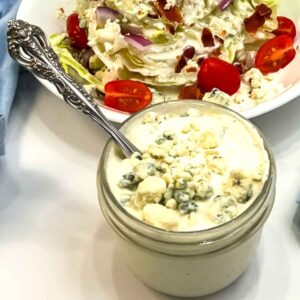 quick and easy homemade blue cheese dressing