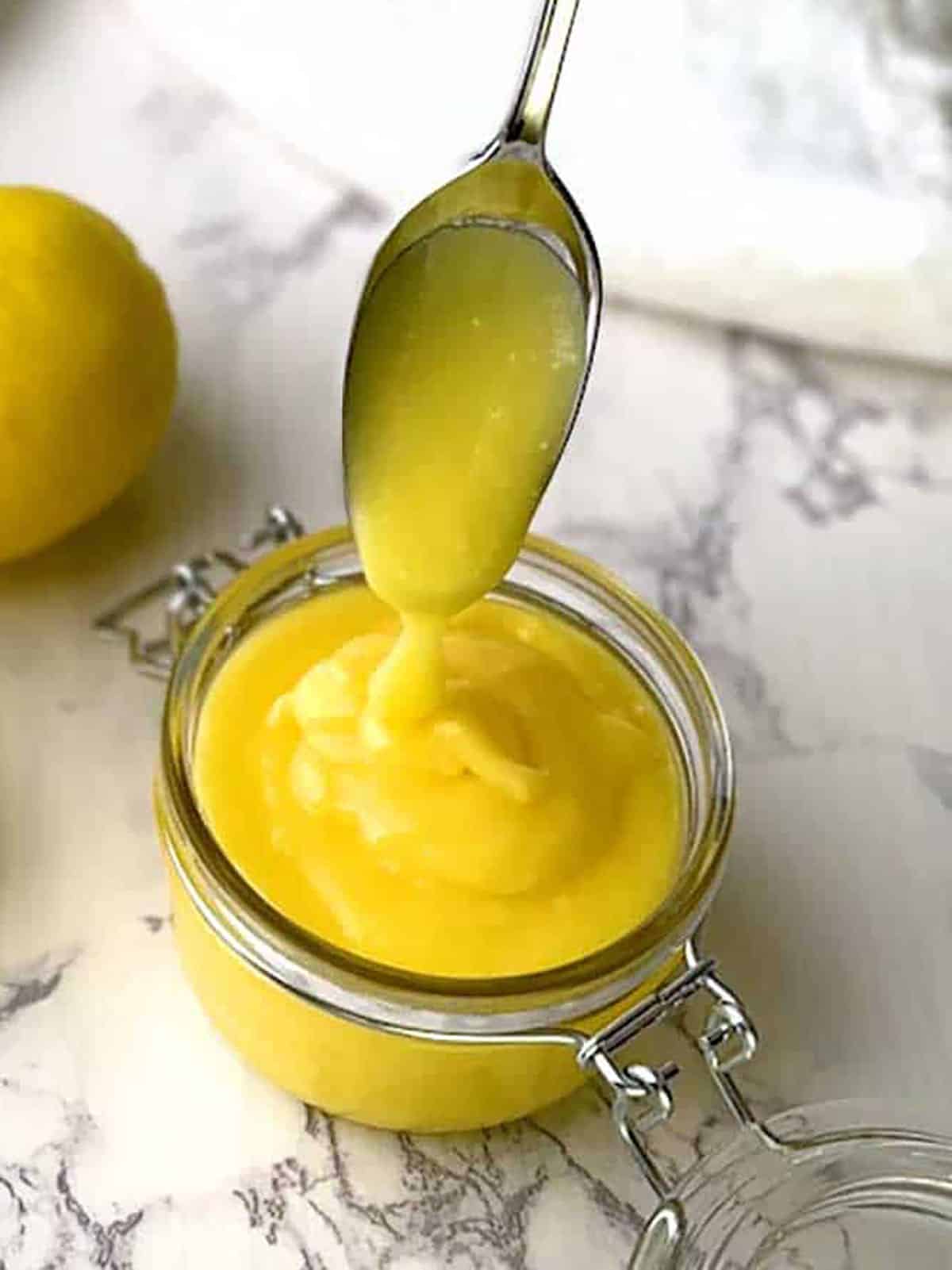 classic English lemon curd