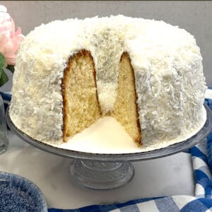 white chocolate coconut bundt cake