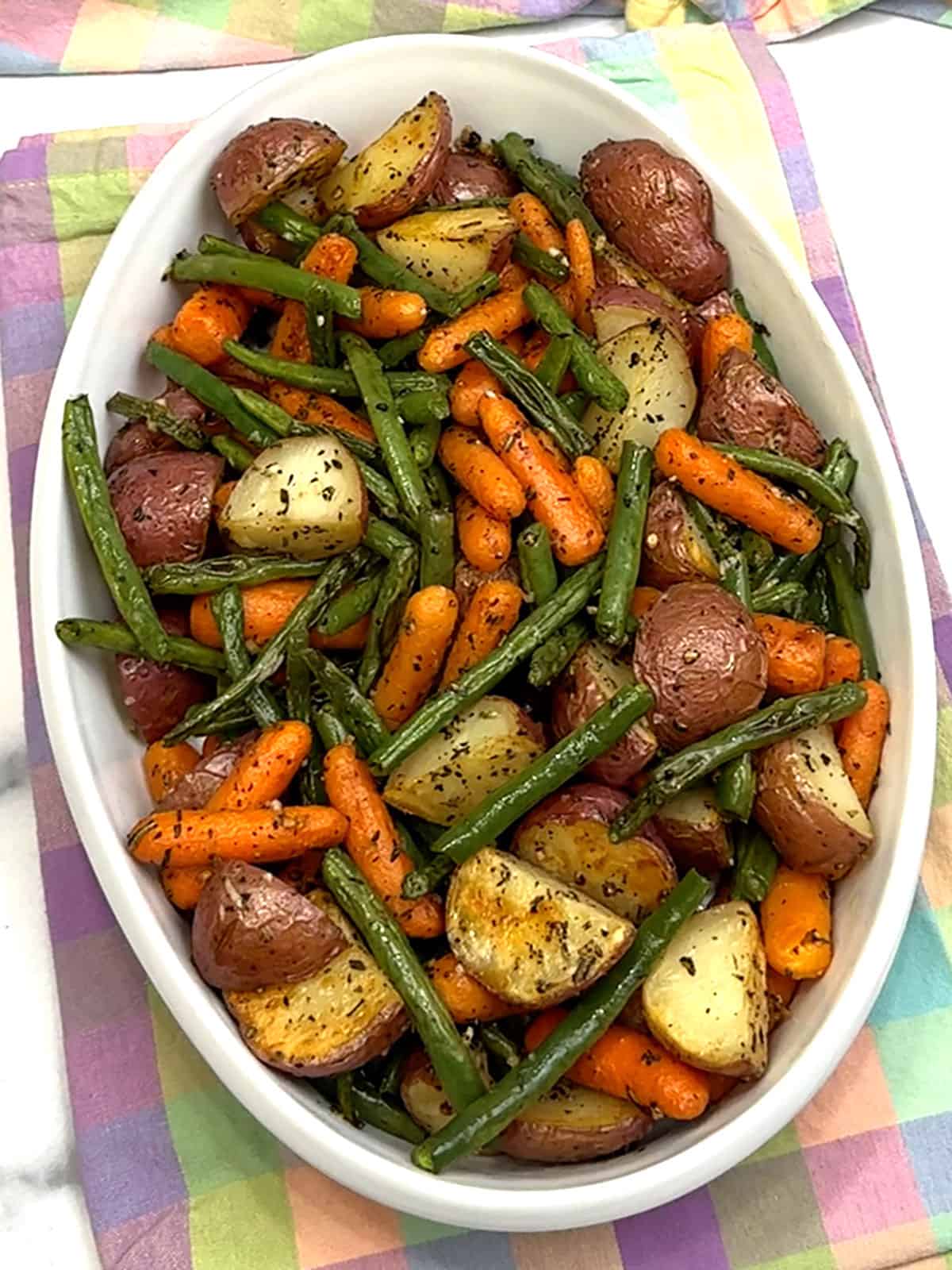 oven roasted vegetables with garlic and herbs