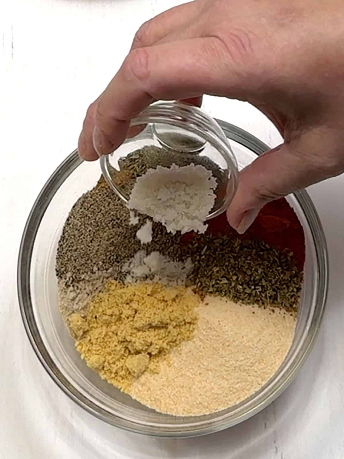 rub ingredients ion a bowl
