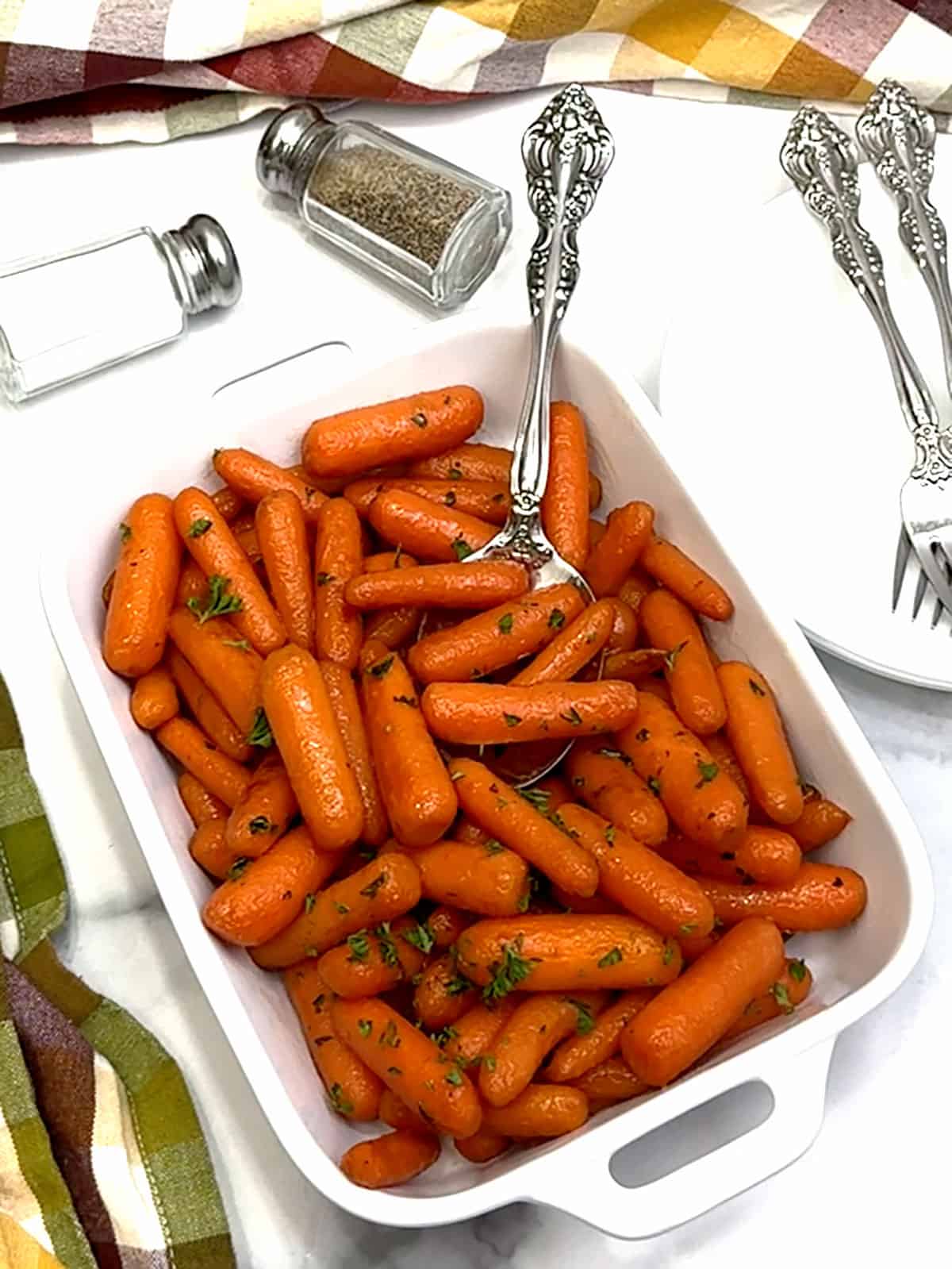 Brown Sugar and Honey Glazed Baby Carrots