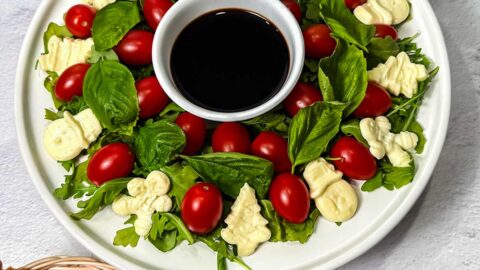 Festive Caprese Wreath: A Holiday Appetizer - Pudge Factor