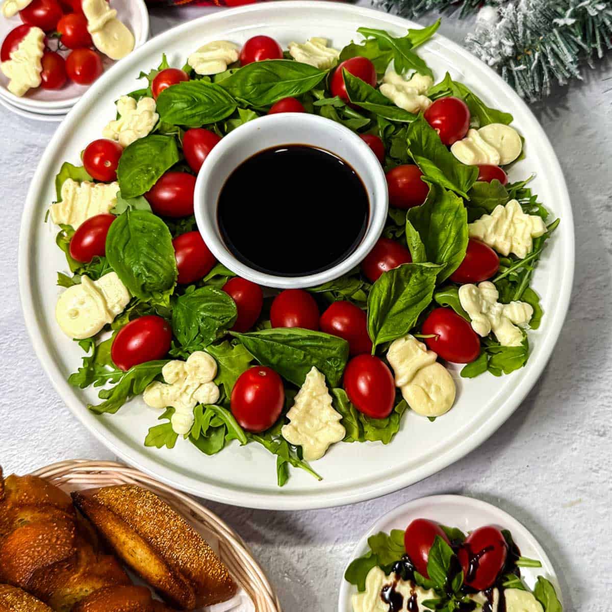Festive Caprese Wreath: A Holiday Appetizer - Pudge Factor