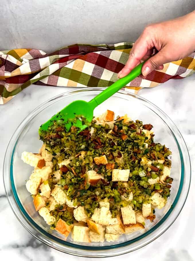 View of Easy Stuffing Bundt: The Ultimate Show-Stopping Holiday Side Dish ...