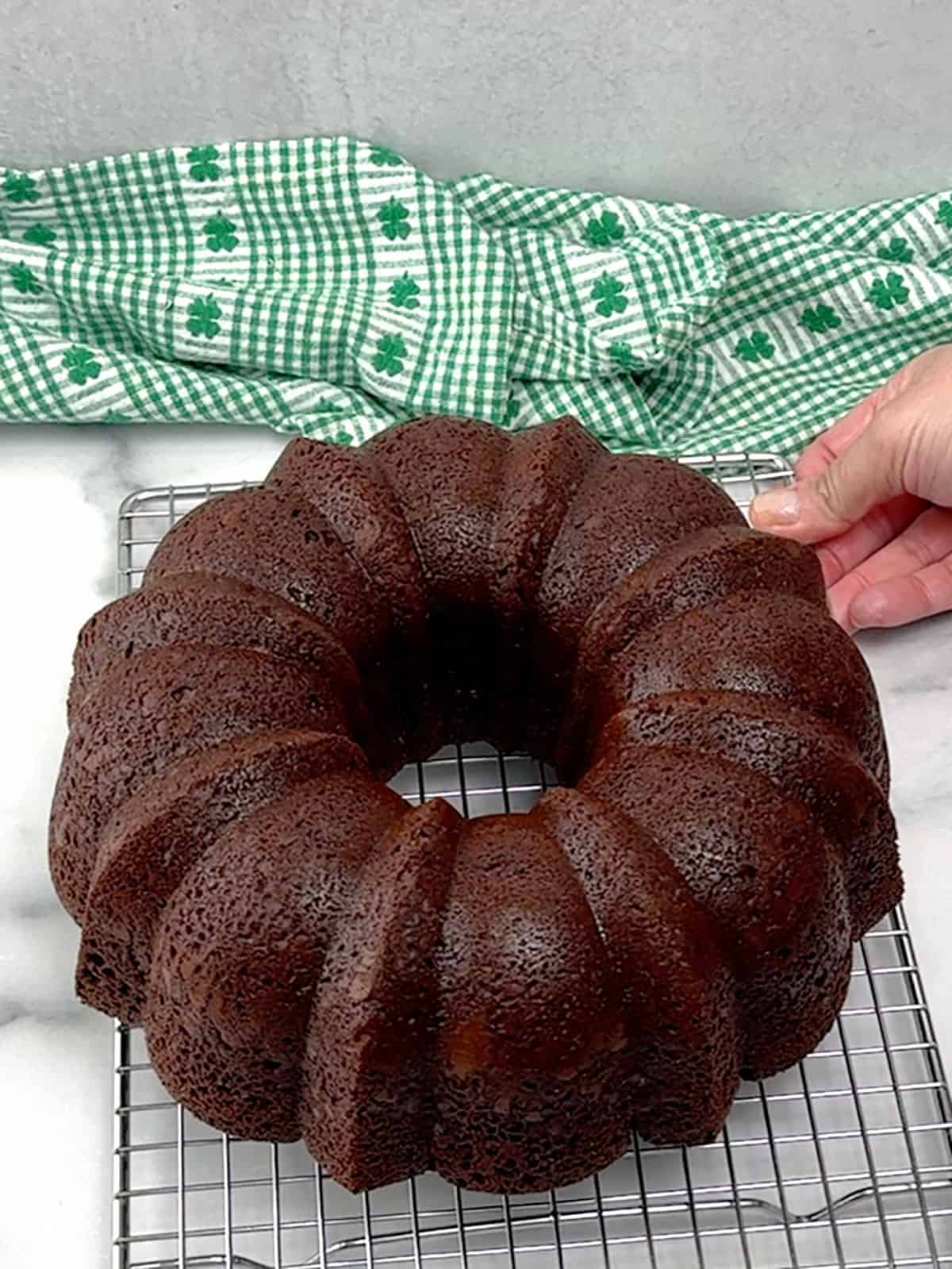 removing cake from pan