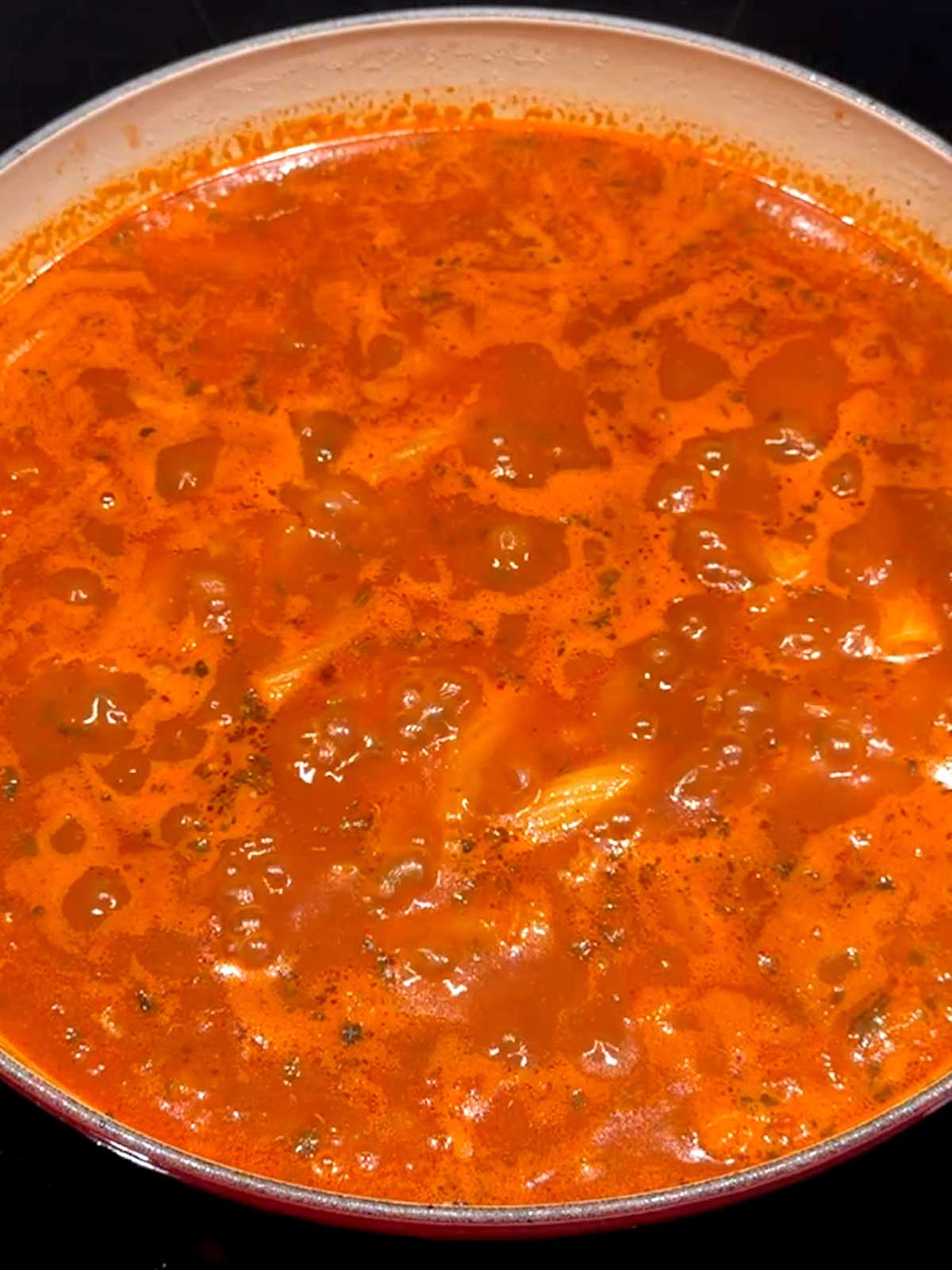 Pasta al dente in the tomato sauce.