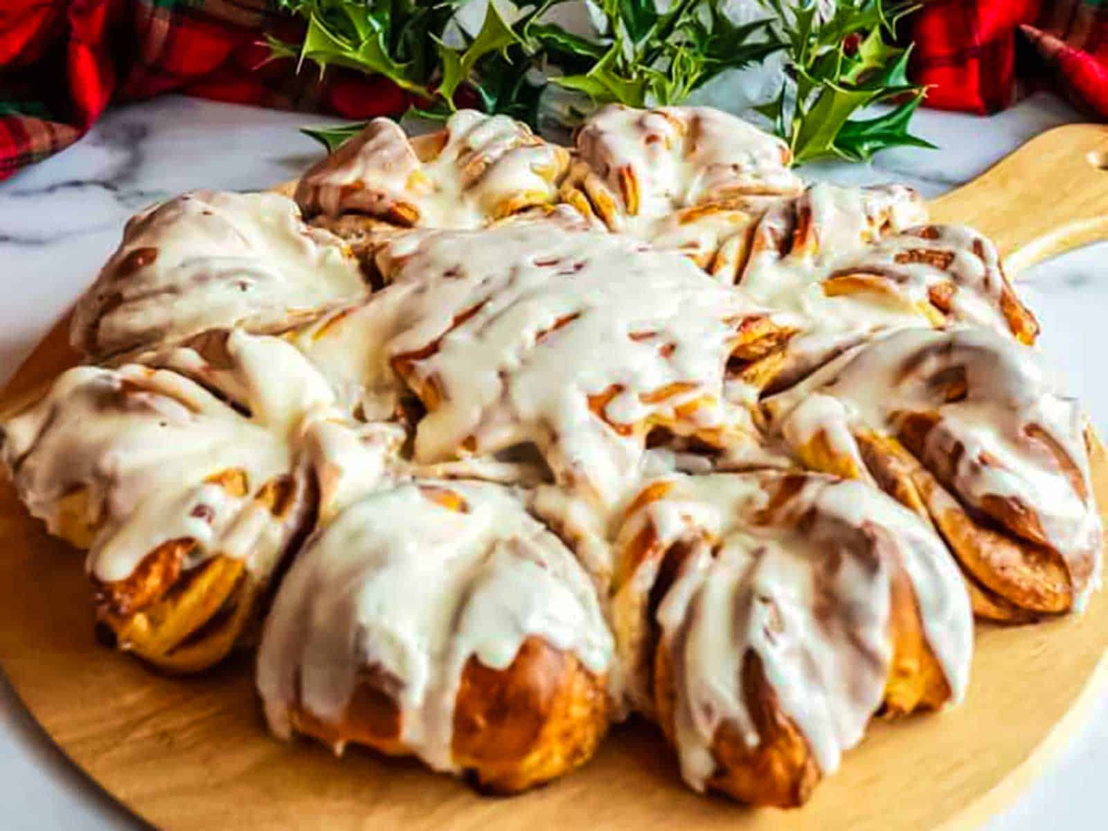 Cinnamon Snowflake Bread