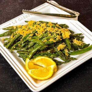 Garlic Roasted Parmesan Green Beahs.