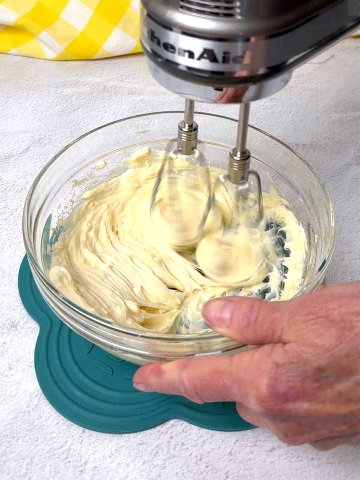 Making the lemon-curd filling.