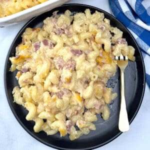 Ultimate Baked Macaroni and Cheese with Ham