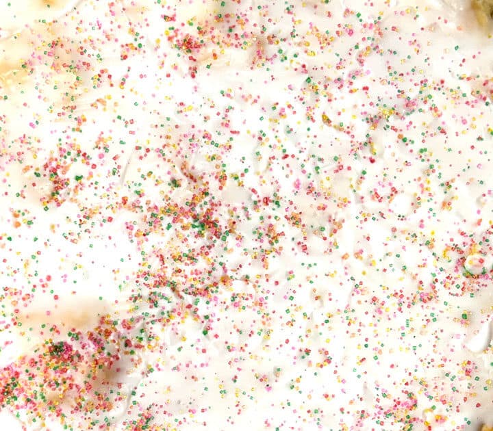 Ultimate Easy Giant Strawberry Frosted Pop Tart