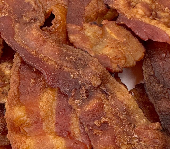 Easy No-Mess Crispy Oven Baked Bacon
