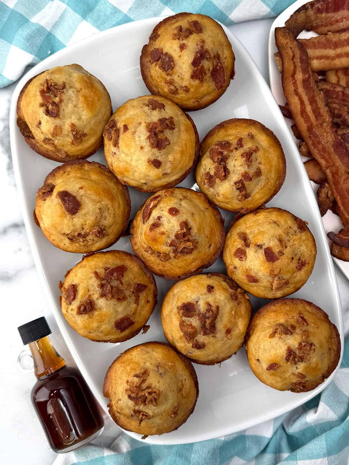 Quick & Easy Maple Bacon Pancake Muffins