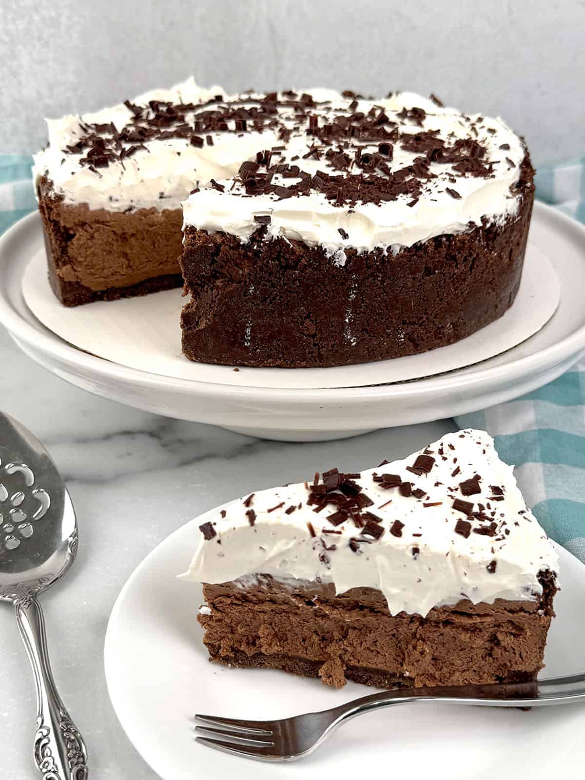 Easy No-Bake Chocolate Cheesecake
