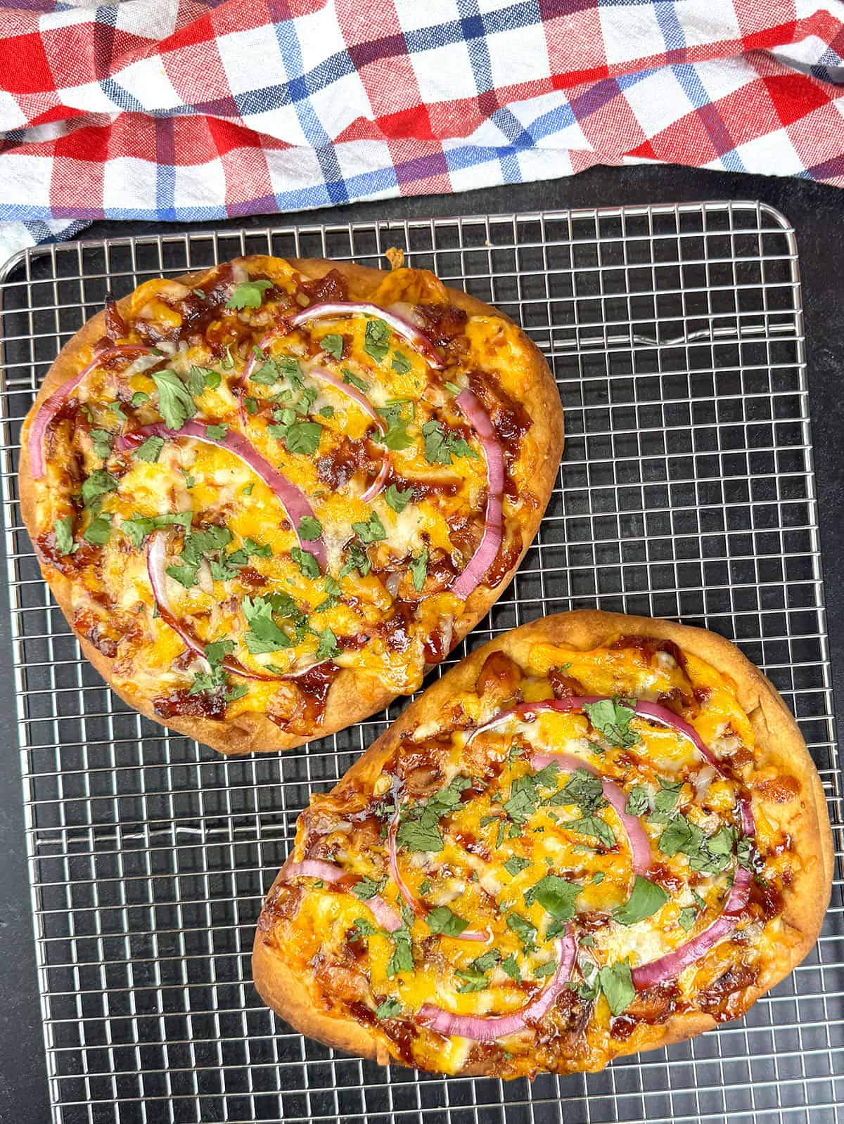 Easy Barbecue Chicken Flatbread Pizzas