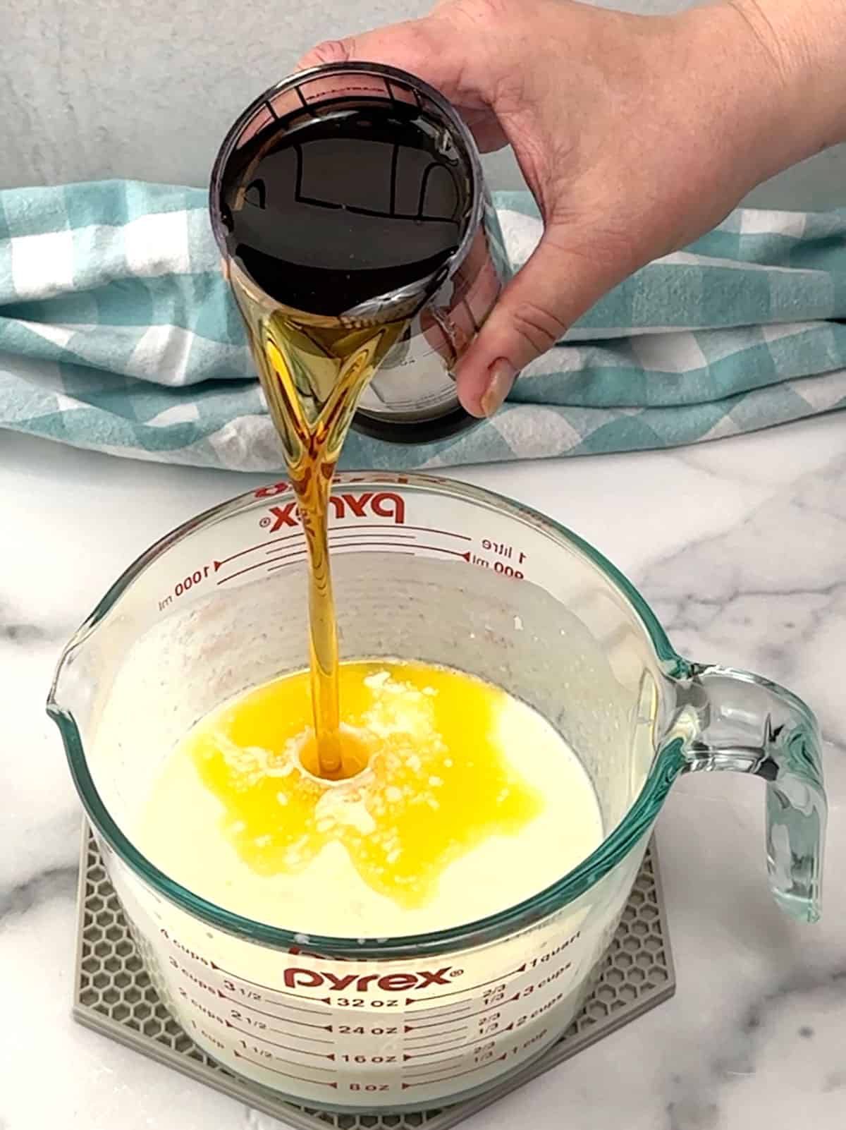 combining liquid ingredients