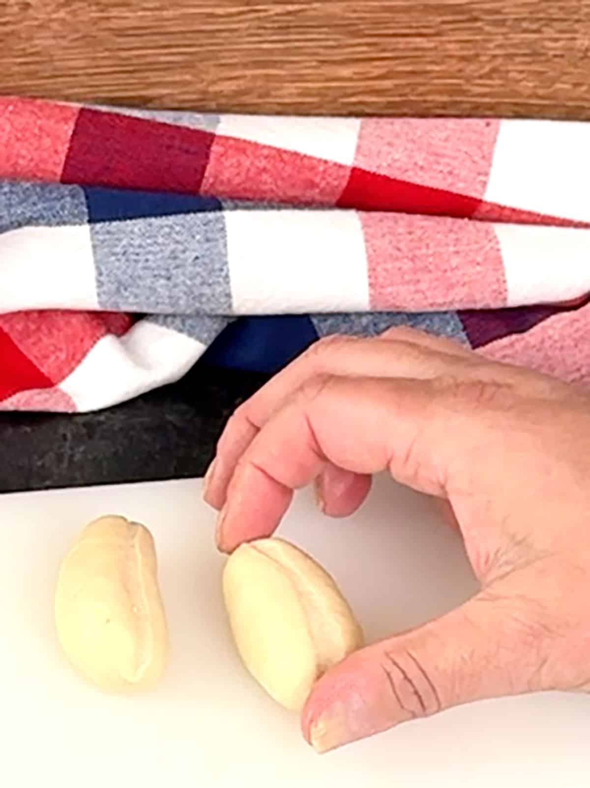 shaping buns