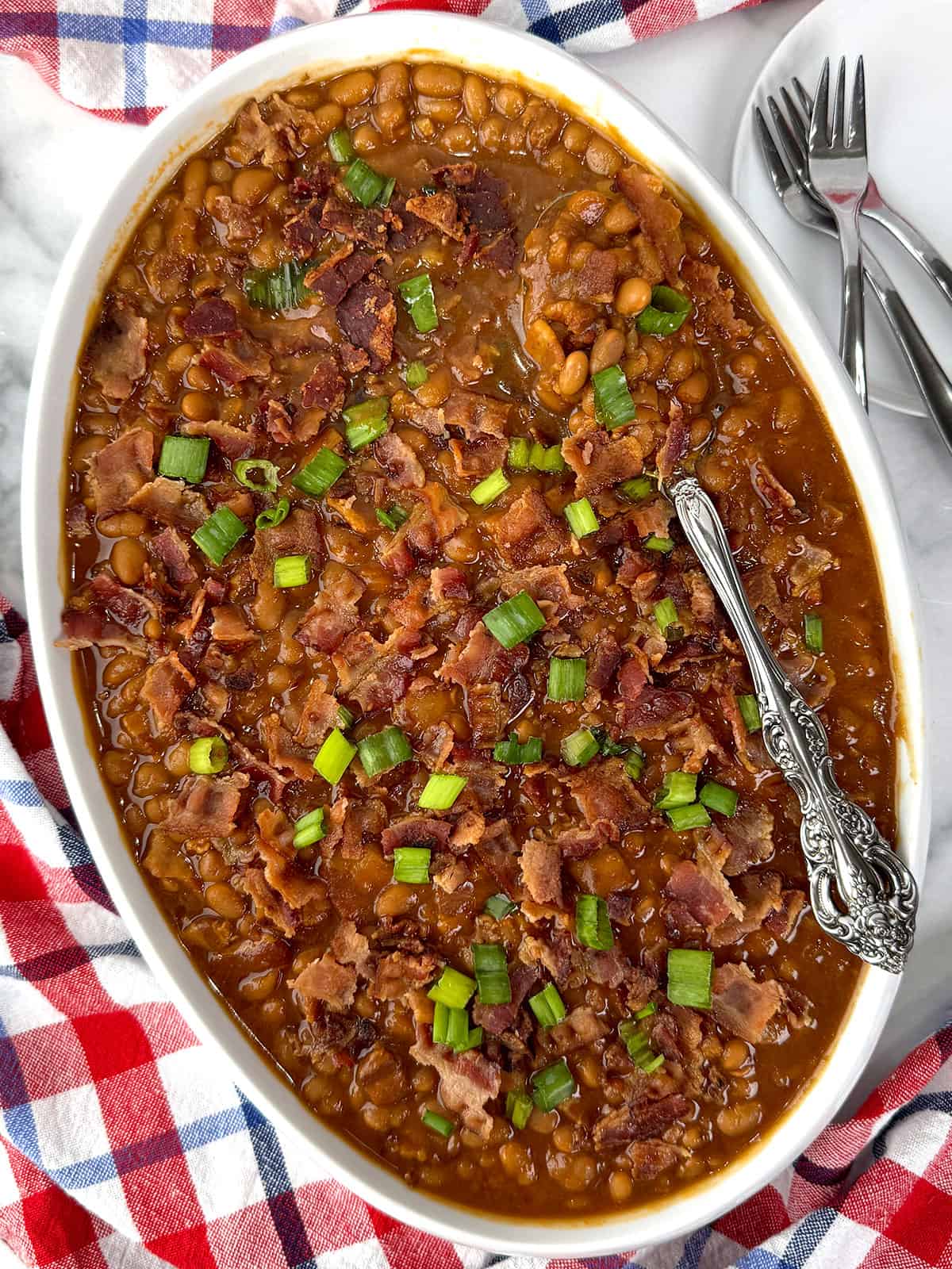 Easy Homemade Crockpot Baked Beans with Bacon