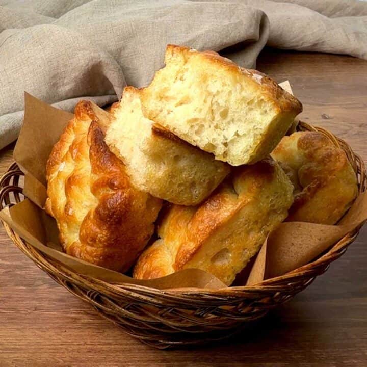Mini focaccia loaves.