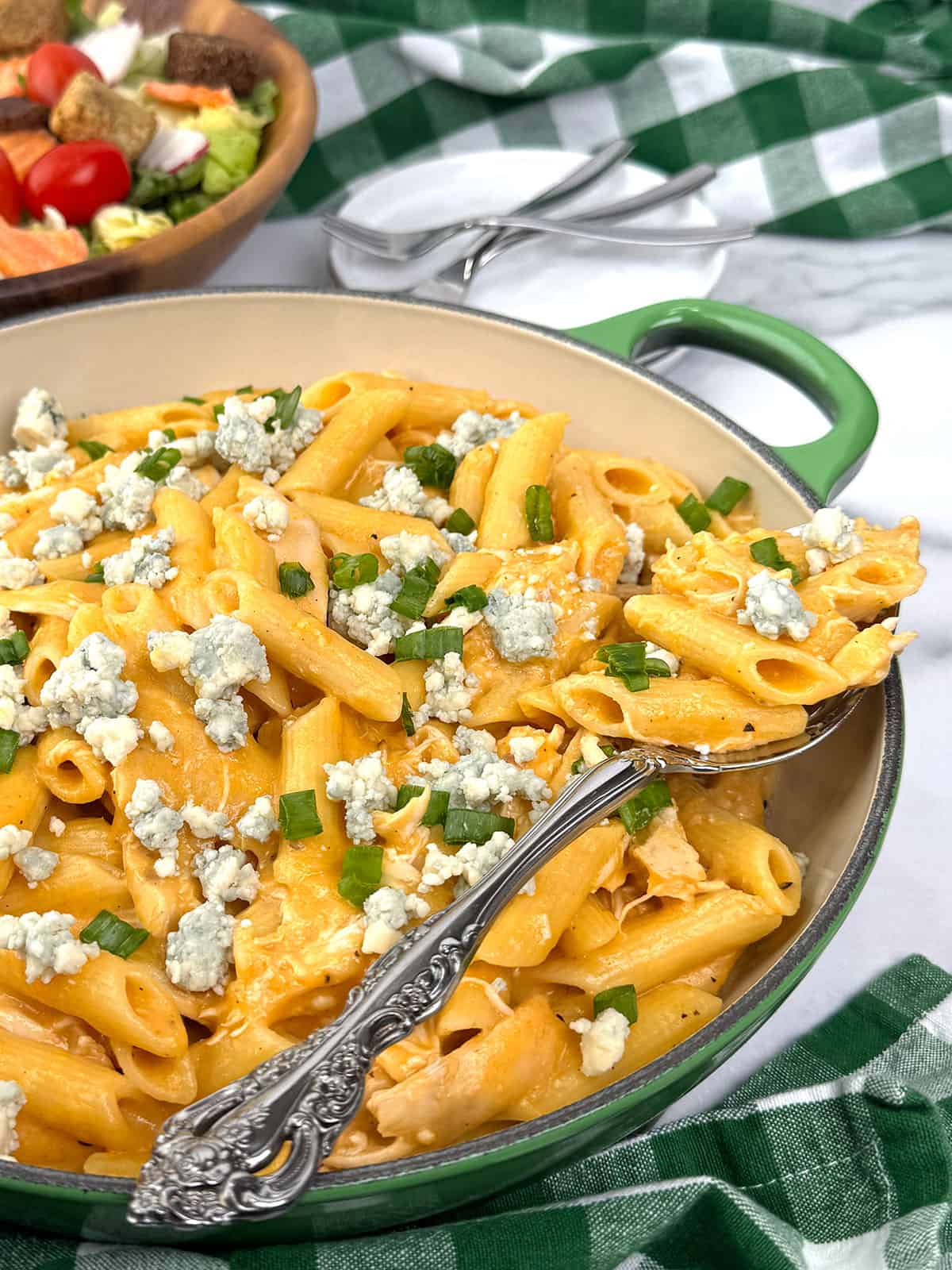 Quick and Easy One-Pot Cheesy Buffalo Chicken Pasta