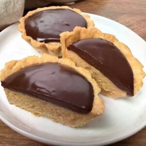 Chocolate Peanut Butter Mini Tarts