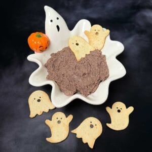 Ghost Crackers with Swamp Dip